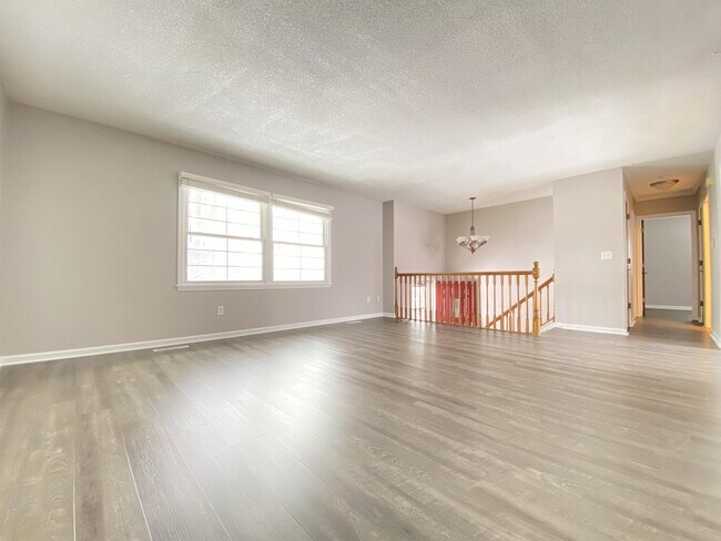 Photo - 4115 14th Ave NW