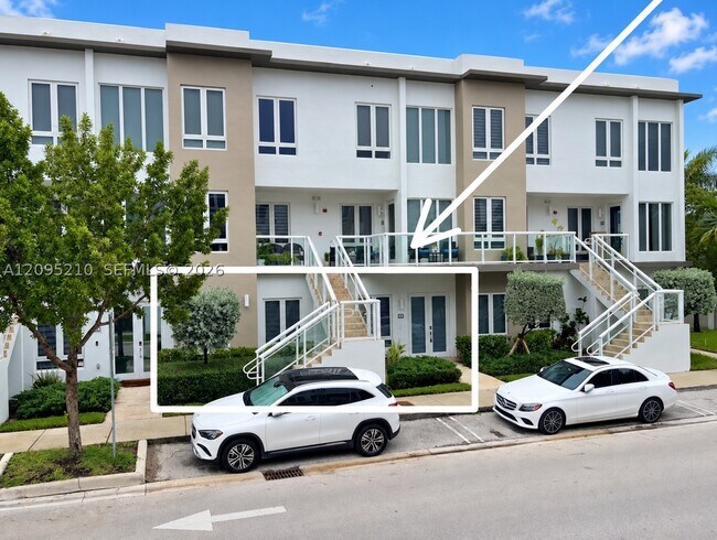 Building Photo - 10225 NW 63rd Terrace Unit 103