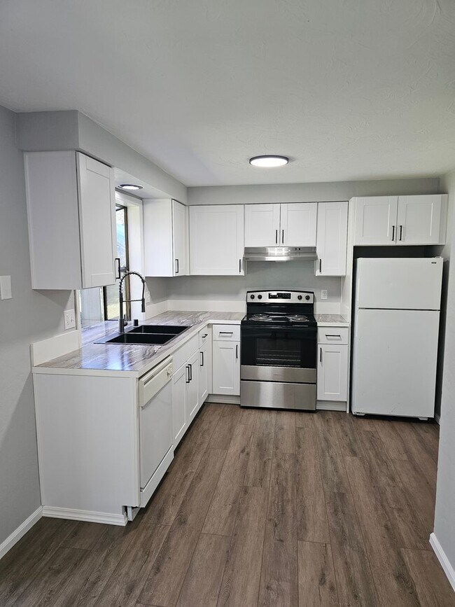 Photo - 9128 Tolo Ct NE Unit 9128 Tolo Ct NE