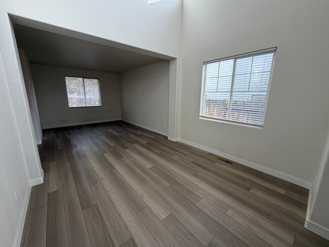 Photo - 3 Bedroom 2.5 Bathroom Home in Northwest Reno!