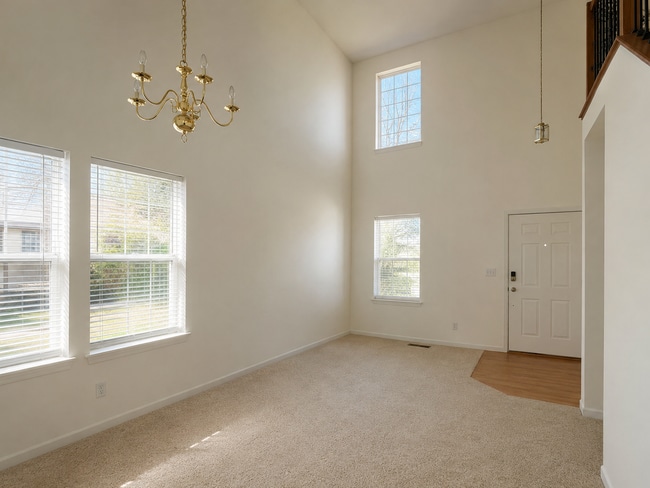 Photo - Wonderful Home w/ Breathtaking Mountain View! AVAILABLE 7/5