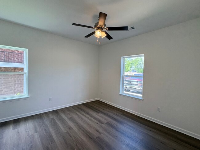 Photo - Olive Street Apartments