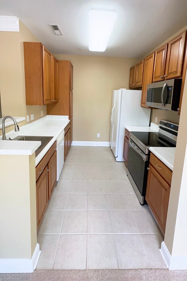 Kitchen - 432 Glencrest Pl Unit 432