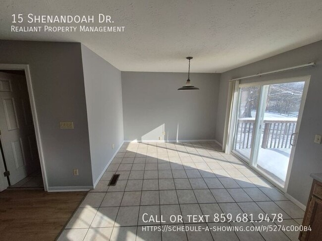 Photo - 15 Shenandoah Dr