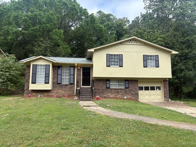 Building Photo - New For Rent!