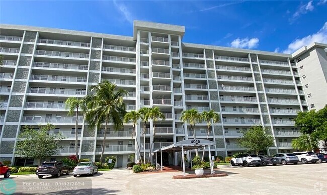 Building Photo - 4015 W Palm Aire Dr Unit 602 Rental