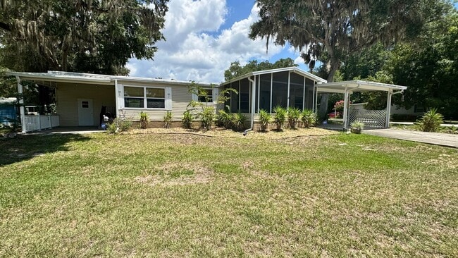 Photo - Deluxe Foxwood Farms Manufactored Home on Extra Large Lot