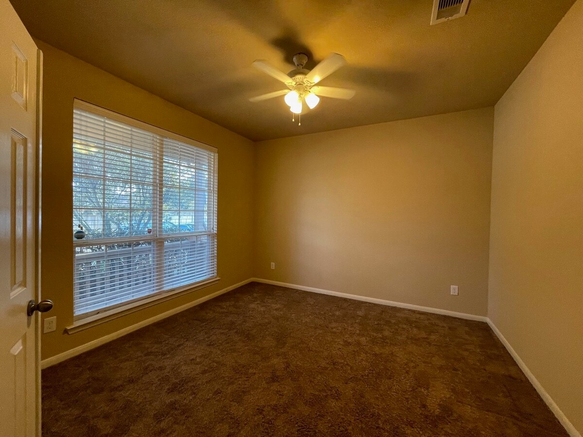 Photo - 21554 Hawkspur Ridge St