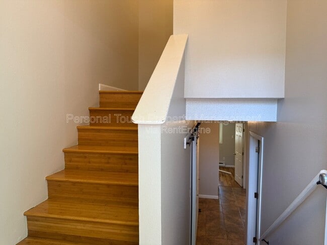 Photo - 2119 2nd Ave E