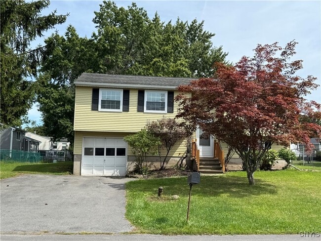 Building Photo - 8265 Warbler Way Rental