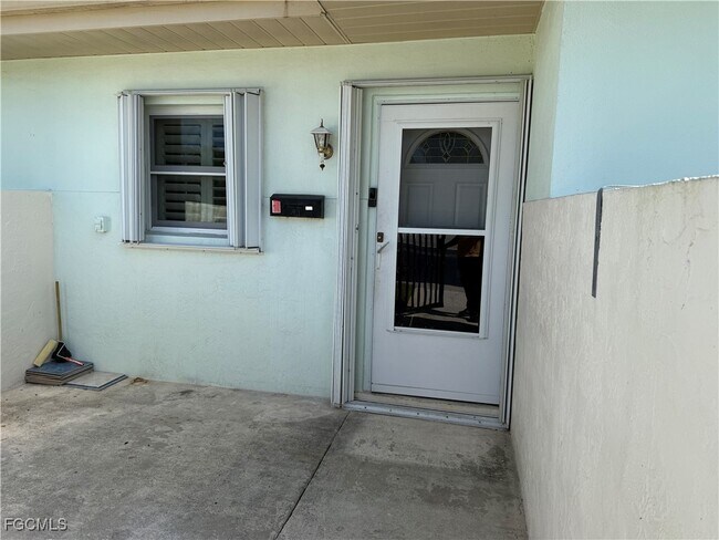 Photo - 738 Joel Blvd