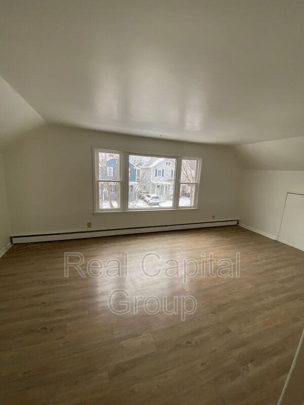 Photo - 180 Euclid Ave Unit 2