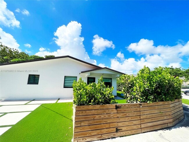 Photo - 1401 SW 20th St Unidad 0