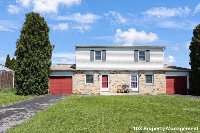 Building Photo - 6169 Laurelwood Ct