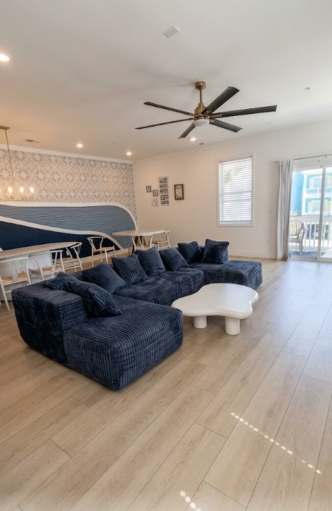 3300 S Ocean Blvd