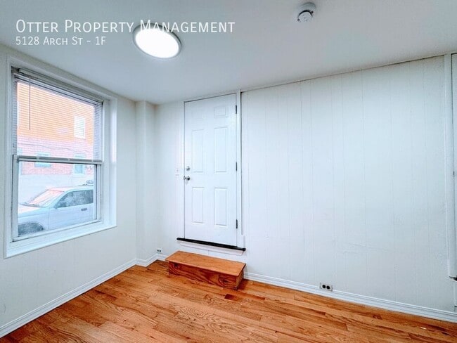 Photo - 5128 Arch St Unit 1F