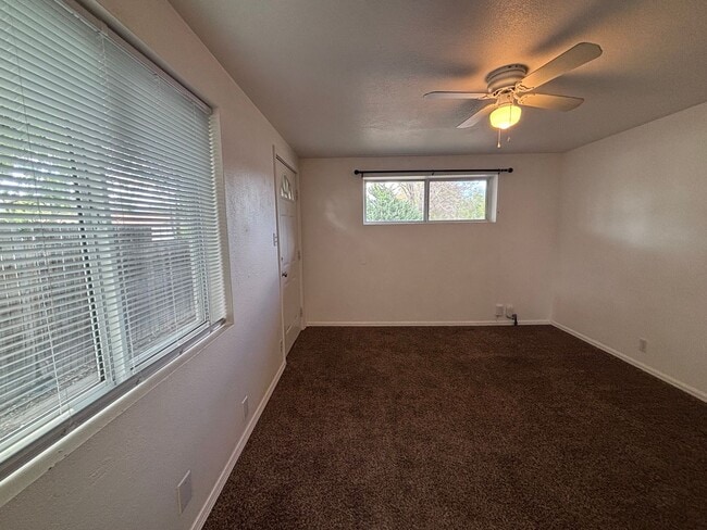 Photo - 917 2nd St Unidad 917 Second Street