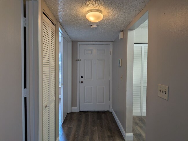 Photo - First Floor 2/2 Condo at Pine Shadows in O...