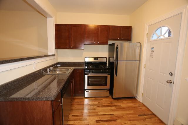 Photo - 4422 N Wolcott Ave Unidad A3