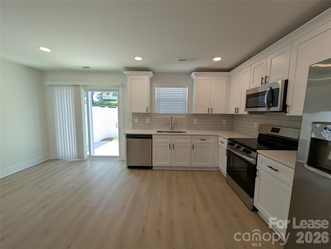 1415 Arden Ave