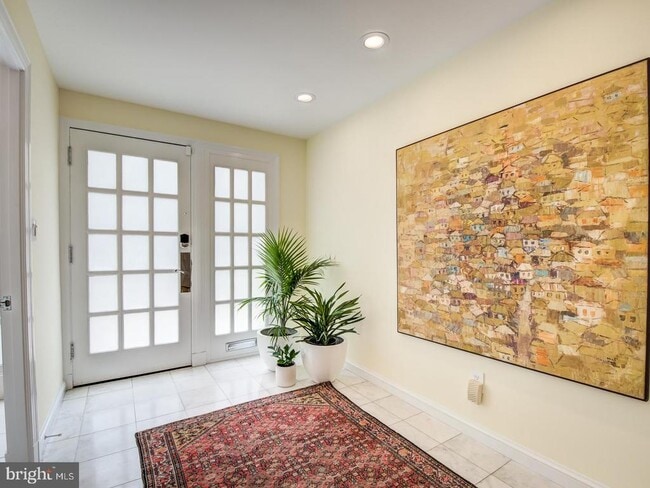 Photo - 3147 O St NW