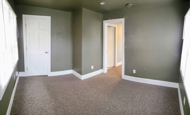 1851 N Pulaski St Unit B