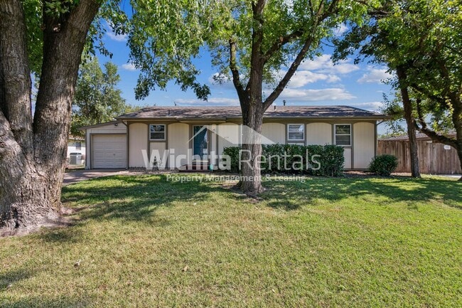 Building Photo - 3 bedroom 1 bathroom home in Northwest Wic...