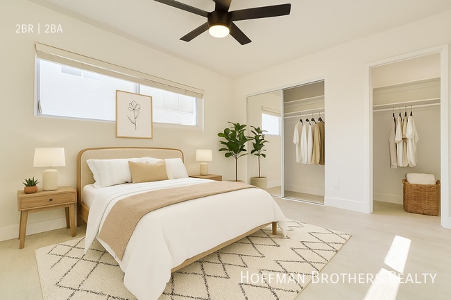 Photo - 700 Glenway Dr Unit 6