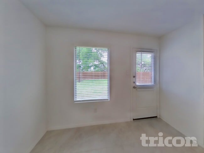 Photo - 1508 Clairborne Ct