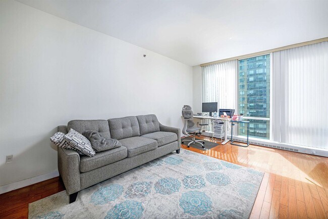 Building Photo - 20 Newport Pkwy Unit 1603 Rental