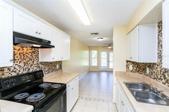 Photo - 296 Flower Ln