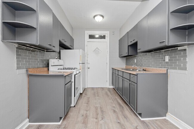 Photo - 7956 S Normal Ave