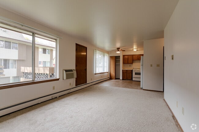 3BR, 1.5BA - Diamond