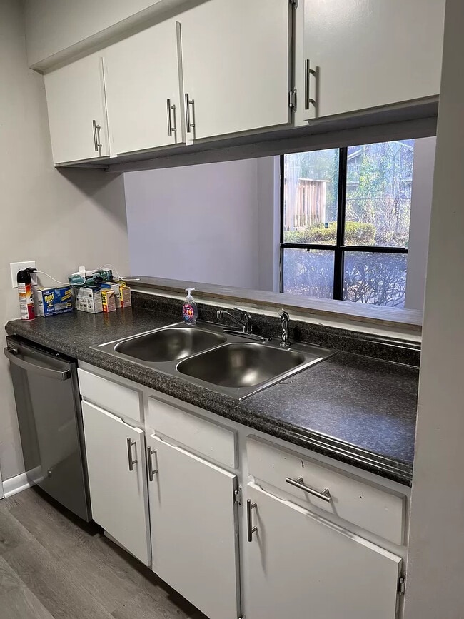 Photo - Room in Condo on Sharon Chase Dr