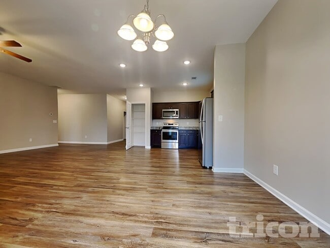 Photo - 381 Alexander Ln