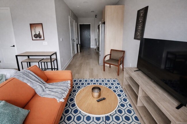 Photo - 4624 Farnam St Unit SI ID1463129P