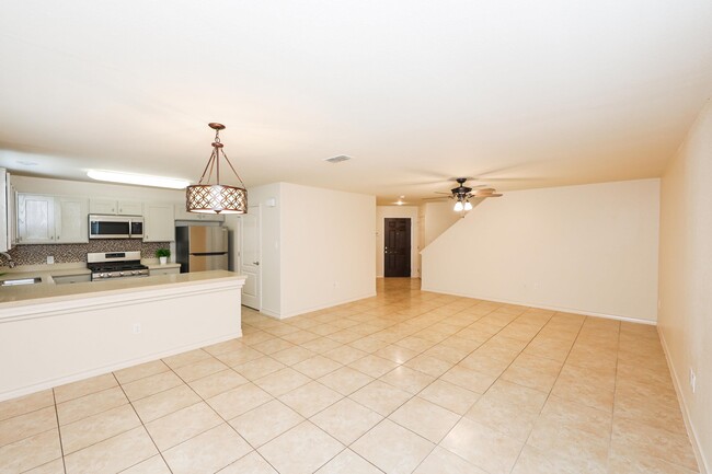 Photo - 9813 Sandhill Dr Unidad 61