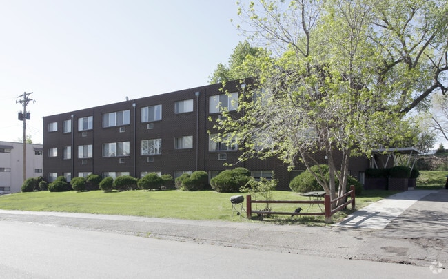Wheat Ridge Manor