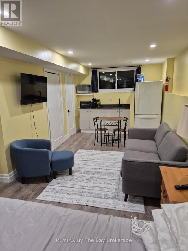 Photo - 7 Harbour Crescent