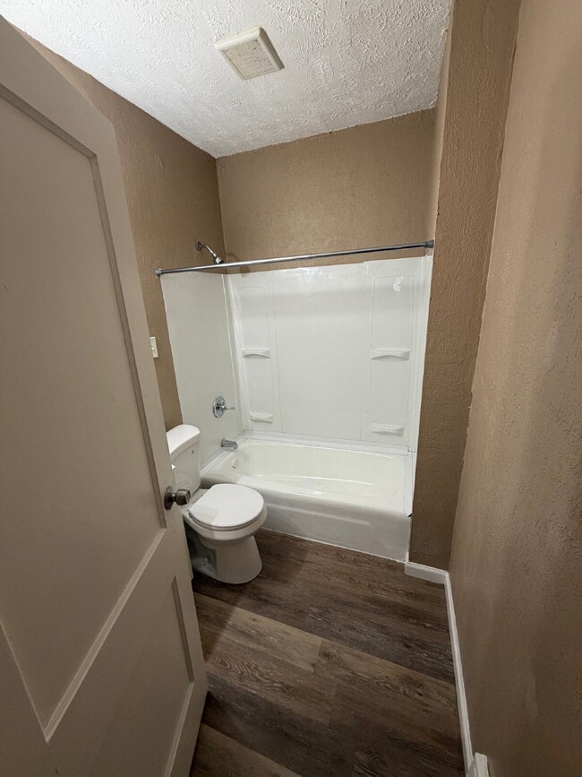 Photo - Must See Upper Unit