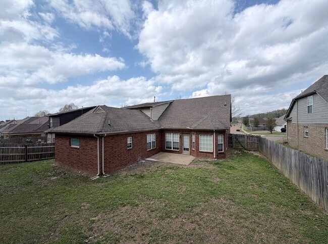 Photo - 3 bed, 3 bath with a bonus area over 2,000 Sq/ft in Cordova