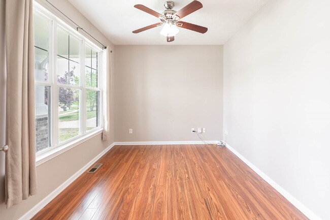 Photo - 4 Bedroom , 3 full bath with basement