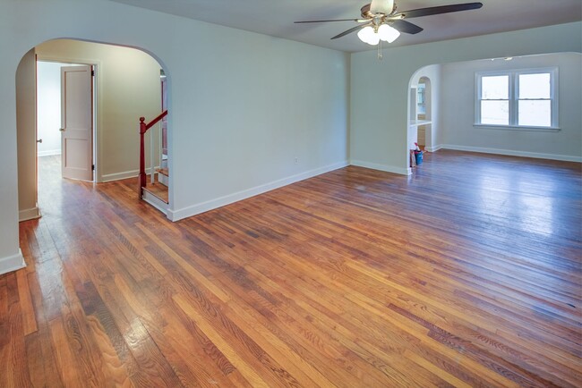 Photo - Charming Cecil Cape Cod