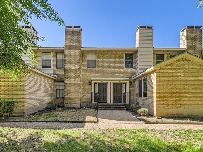 Building Photo - 8400 Jamestown Dr Unit 512 Rental