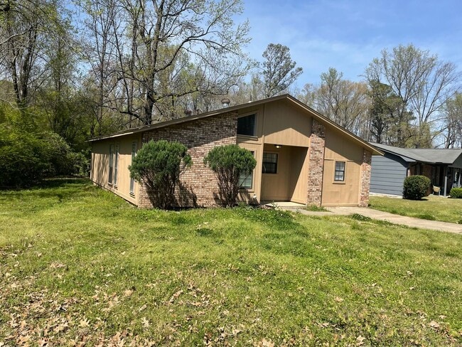 Building Photo - 4303 Arehart Dr Rental