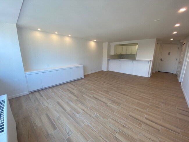 151 Tremont St Unit 25R