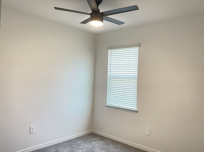 Photo - 4070 Heath Pl