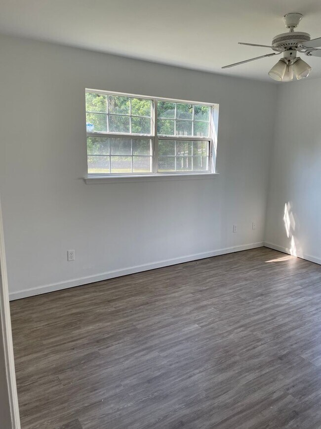 Photo - Recently renovated 3/2 on Balkin Rd