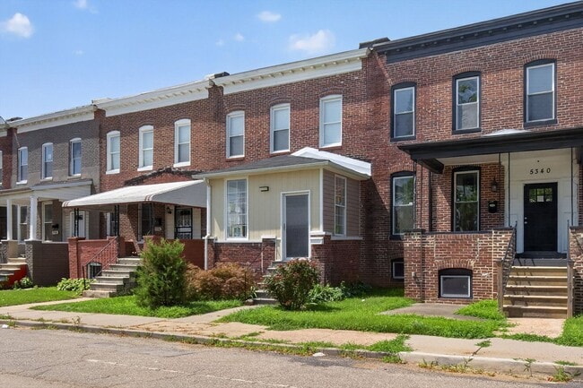 5338 Winner Ave