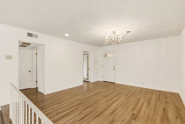 Photo - HUGE 2 bed 2 bath in Prime Santa Monica! Unit 808A Princeton St